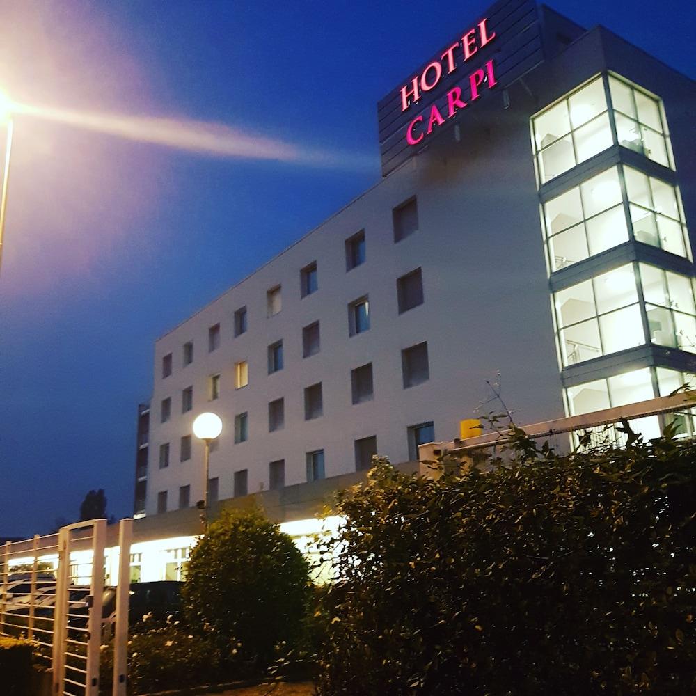 Hotel Carpi Esterno foto