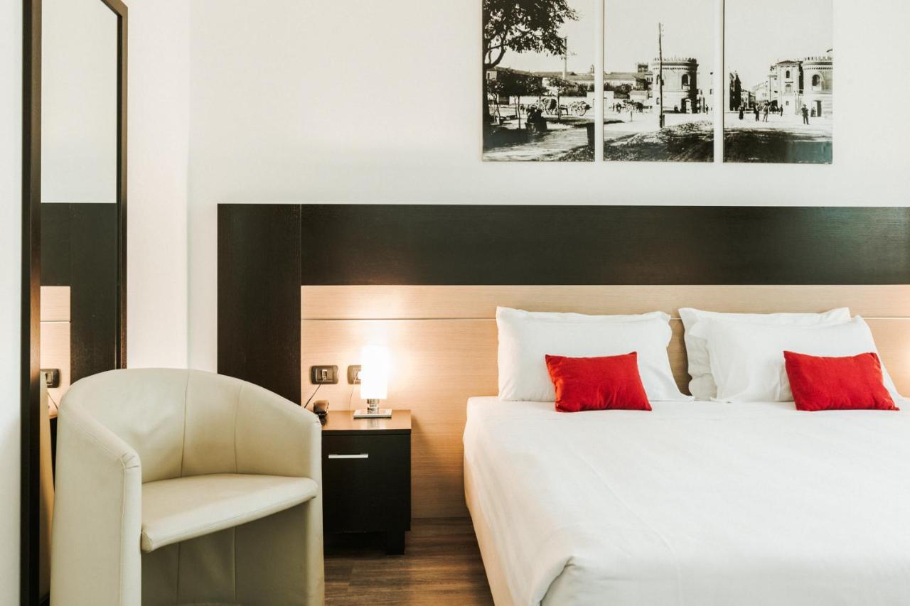 Hotel Carpi Esterno foto